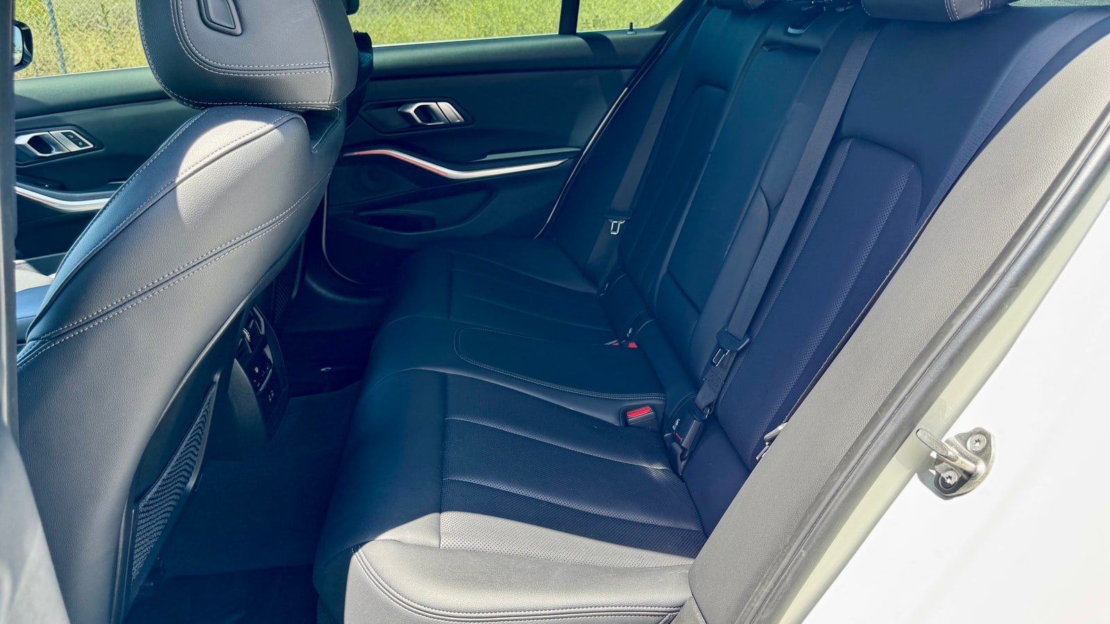 Rear seats of the BMW 3 Series