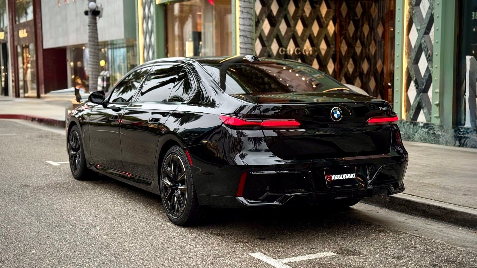 Which BMW Is Best to Rent? Fourteen Models, Four Shapes, Decided by the Job