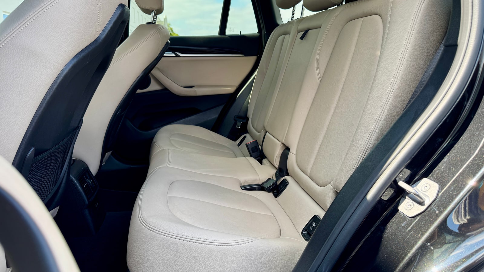 Cream leather rear seats of the BMW X1