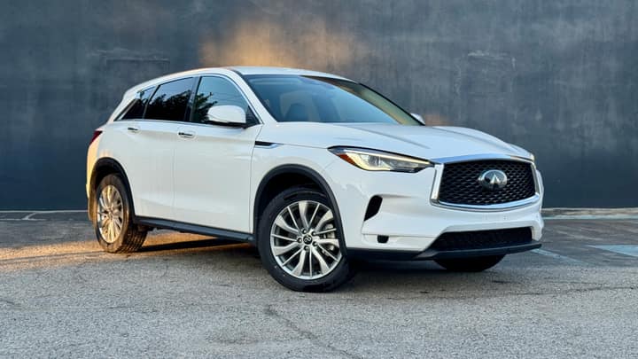 Infiniti QX50 rental in Los Angeles