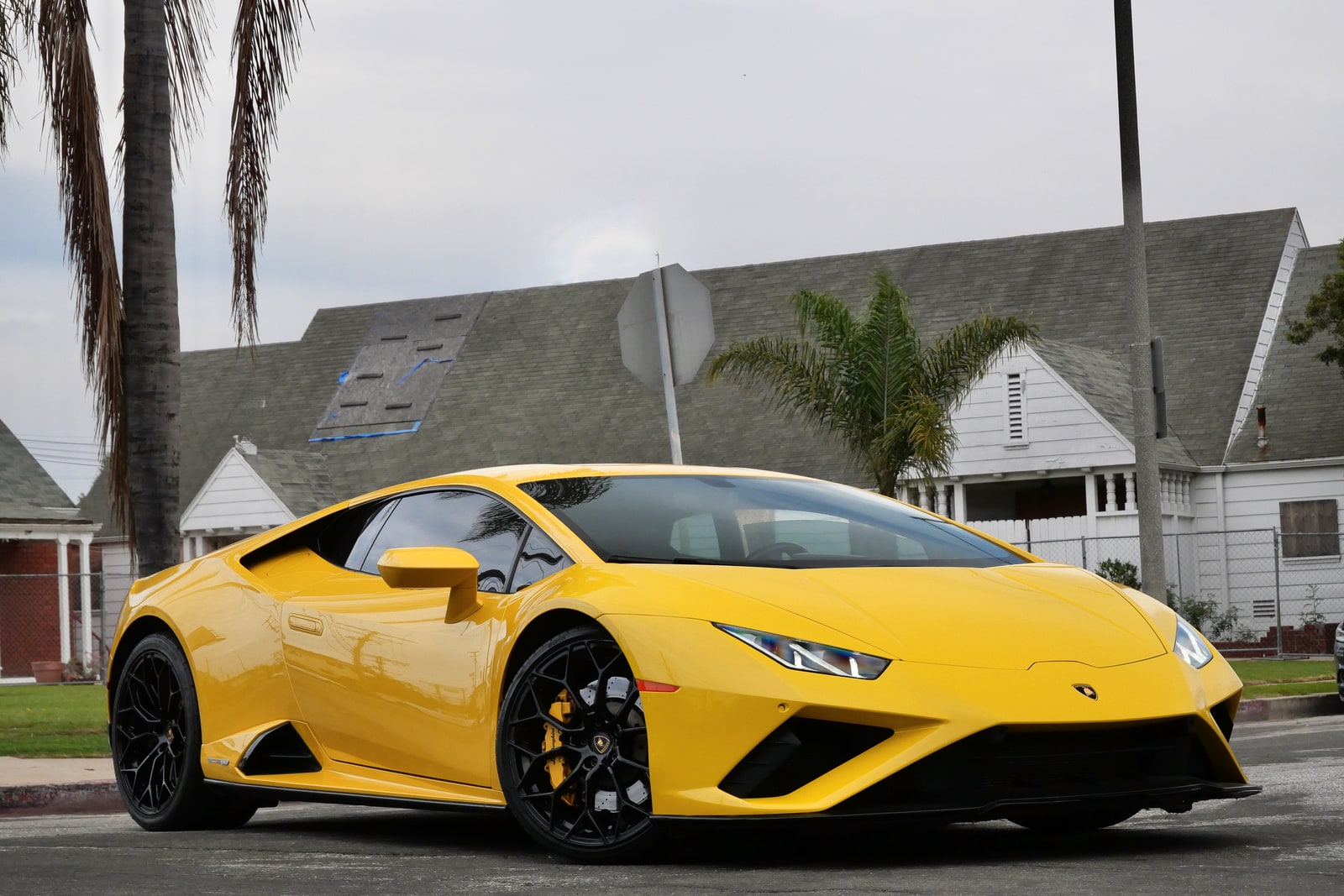 Yellow Lamborghini Huracán Evo on a Los Angeles street