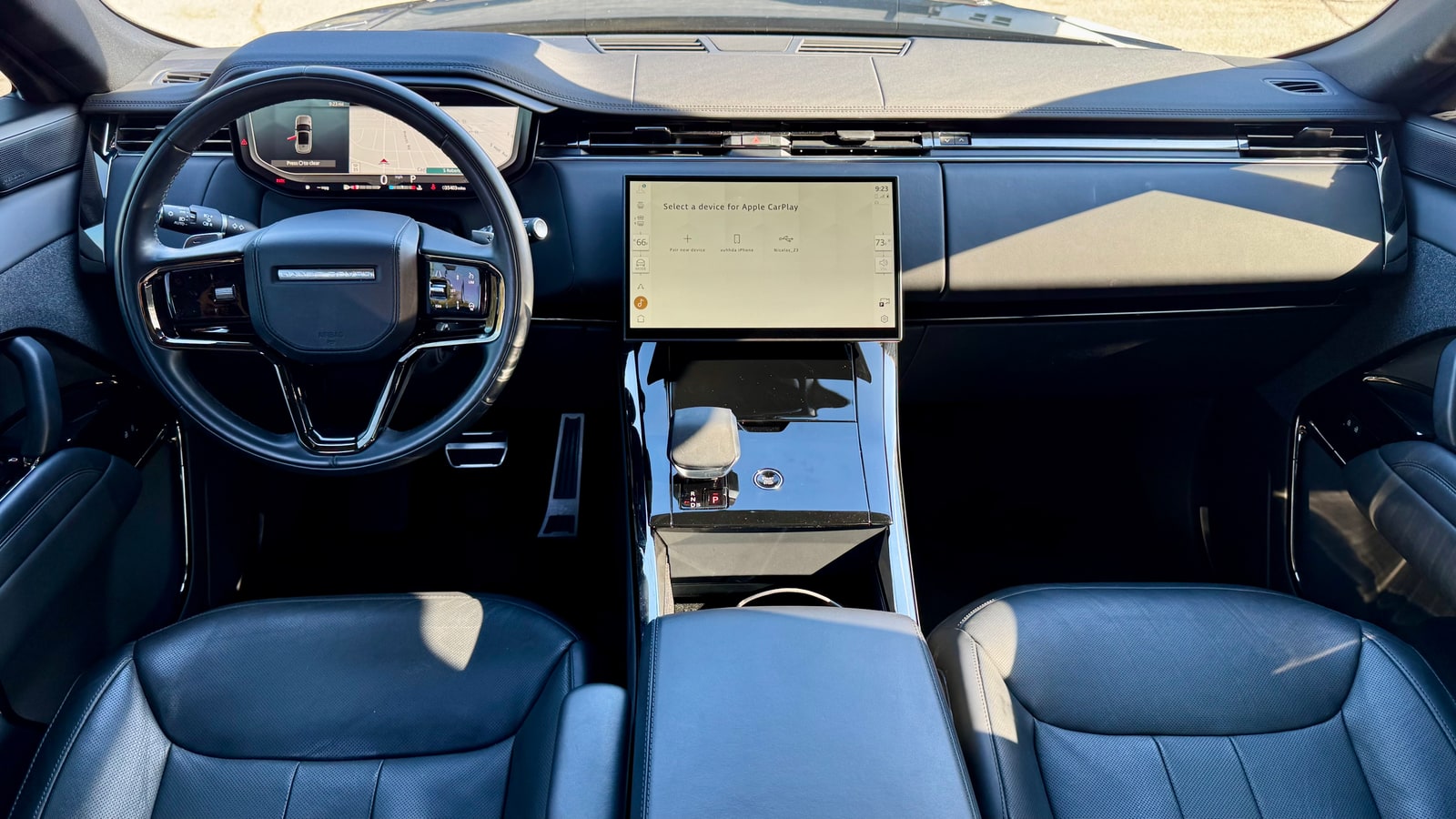 Dashboard and centre screen of the Range Rover Sport