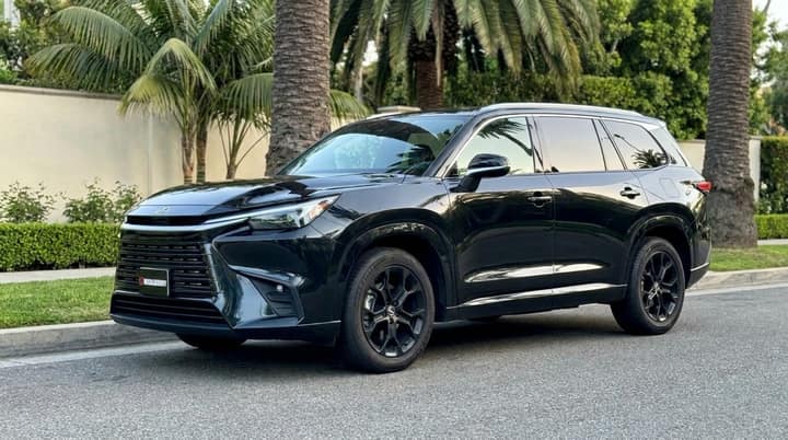 Black Lexus TX 2024