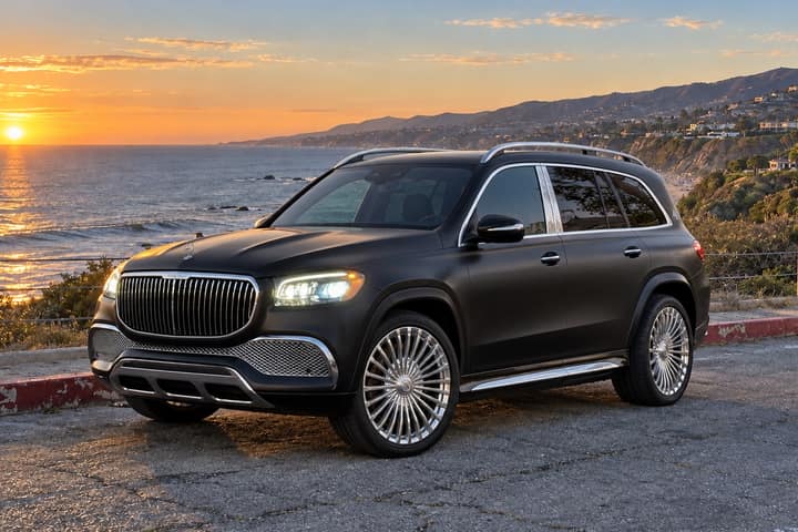 Matte black Maybach GLS 600