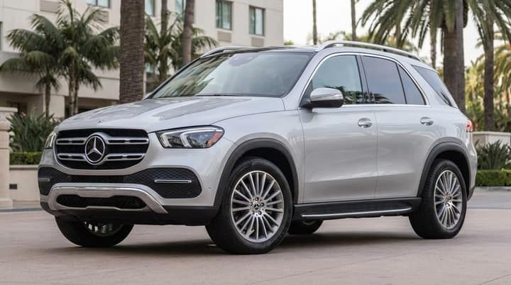 Silver Mercedes GLE