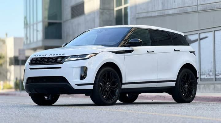 White Land Rover Range Rover Evoque