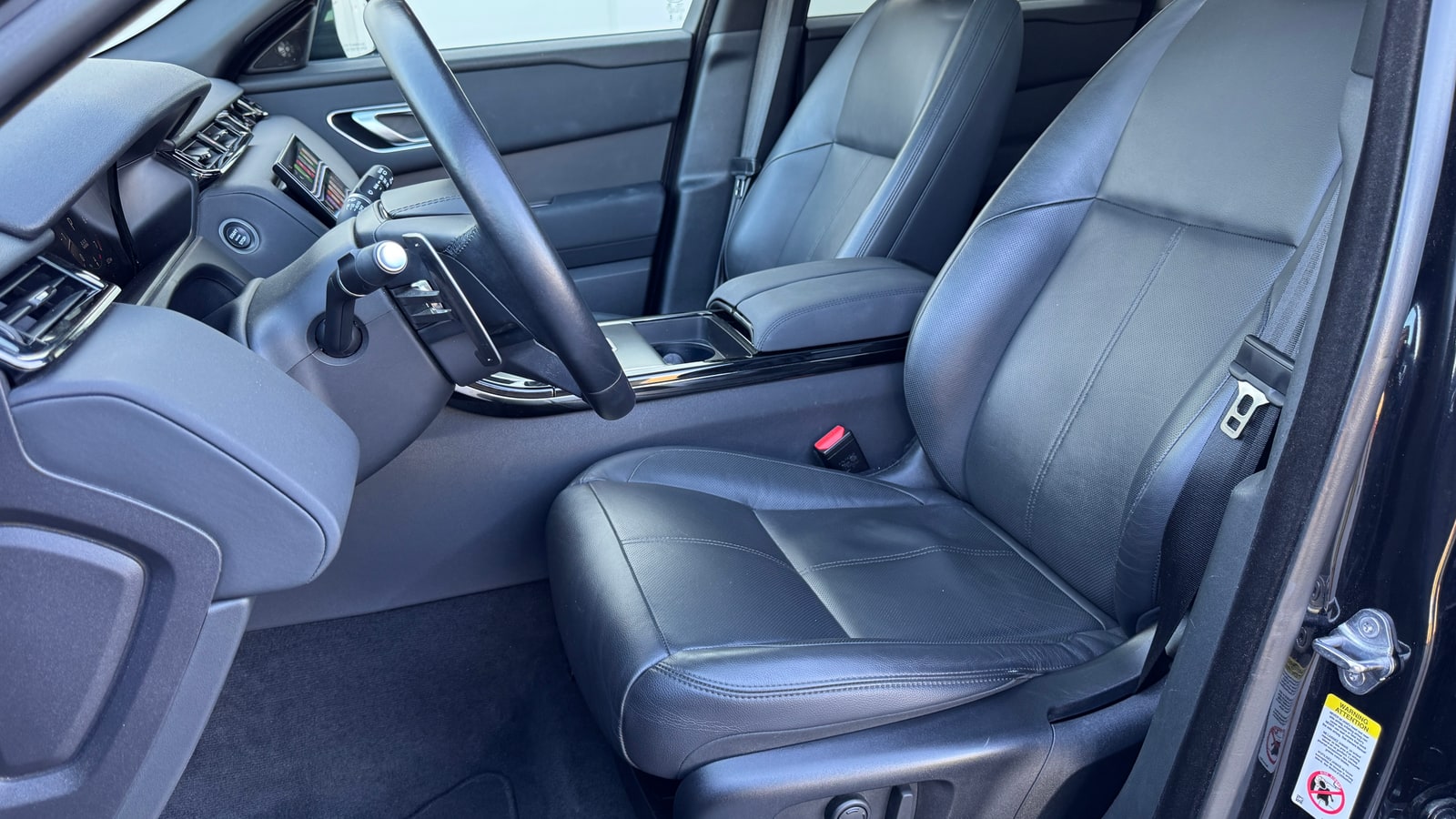 Front seats of the Range Rover Velar