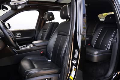 Rolls-Royce Cullinan Grey rental in Los Angeles